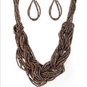 💥3/$15💥 City Catwalk - Copper Seed Beads Necklace